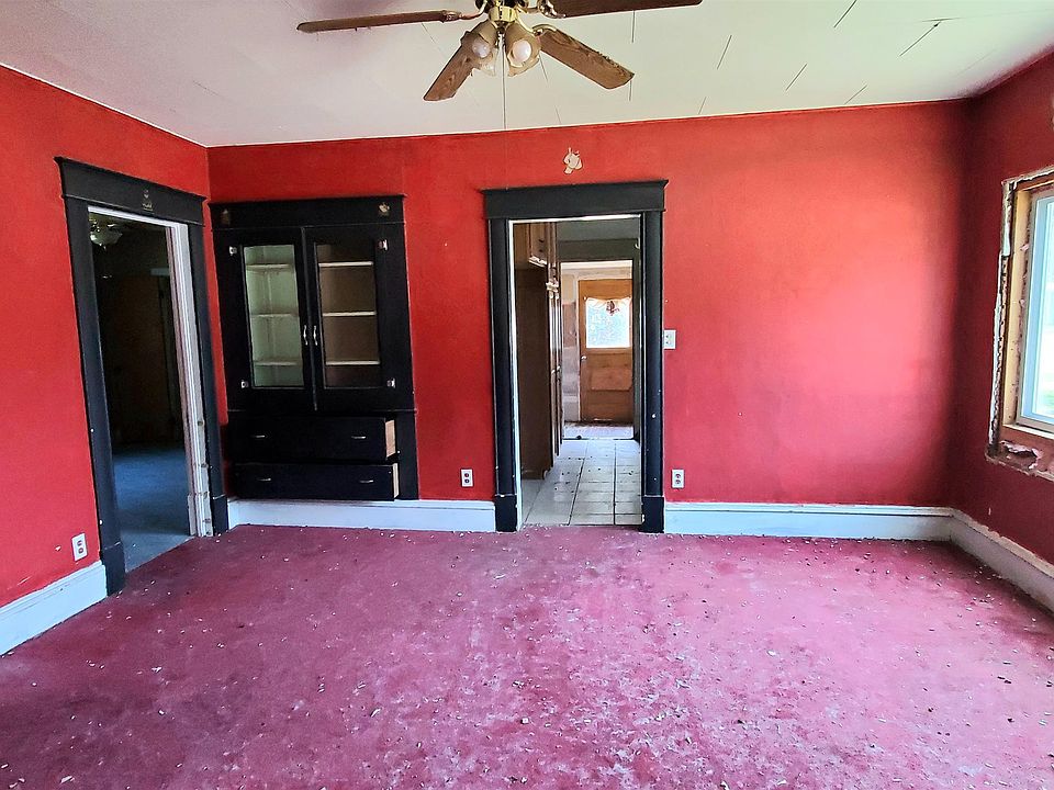 519 W 9th St, La Crosse, KS 67548 Zillow