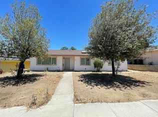 334 Parkview Cir, Taft, CA 93268