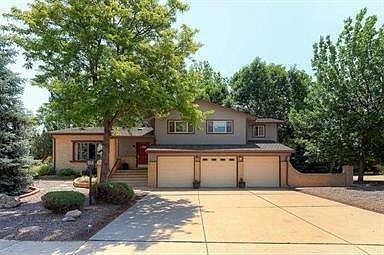 $2400 / 3br - 2643ft^2 - BEAUTIFUL Home For Rent in Pinehurs