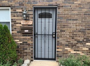 2349 Woodbrook Cir N #102, Columbus, OH 43223