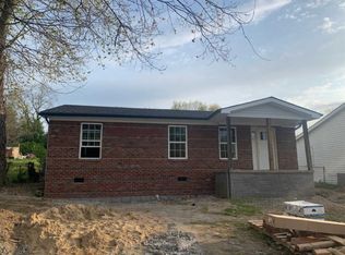 1015 Race St, Richmond, KY 40475