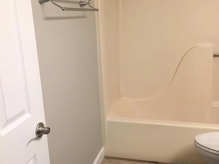 4 Jennifer Dr — Photo 6