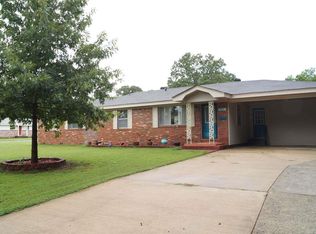 904 N Gray St, Jacksonville, AR 72076