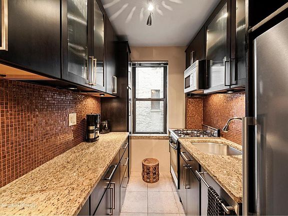 3rd image of 686 2nd Ave #4B