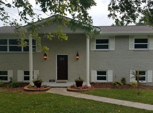 11101 Farr Dr, Knoxville, TN 37934
