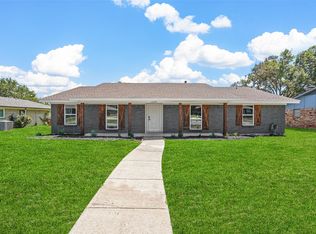 1324 Meadowcrest Dr, Mesquite, TX 75149