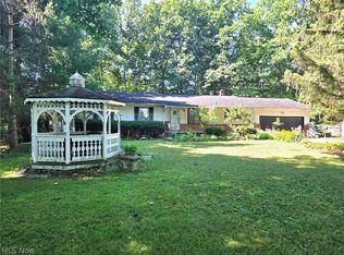 7415 Avon Ln, Chesterland, OH 44026