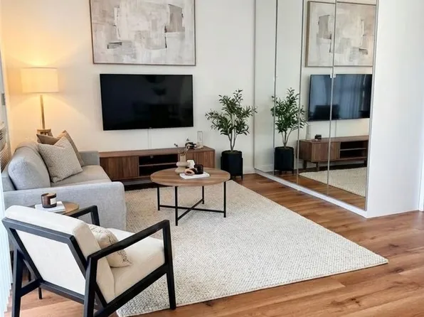 1316 N Hollywood Way, Burbank, CA 91505