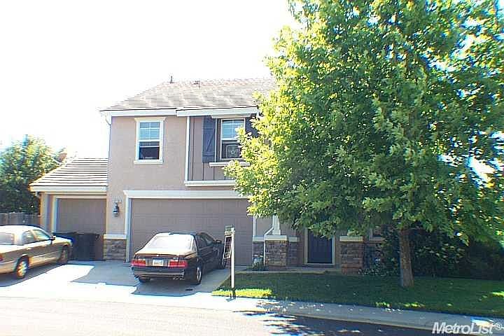 1st image of 216 Lenader Ct