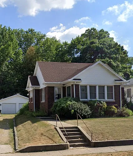 1713 W Church St Photo 1