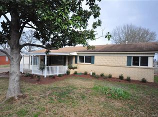 1600 Michael Cir, Bossier City, LA 71112