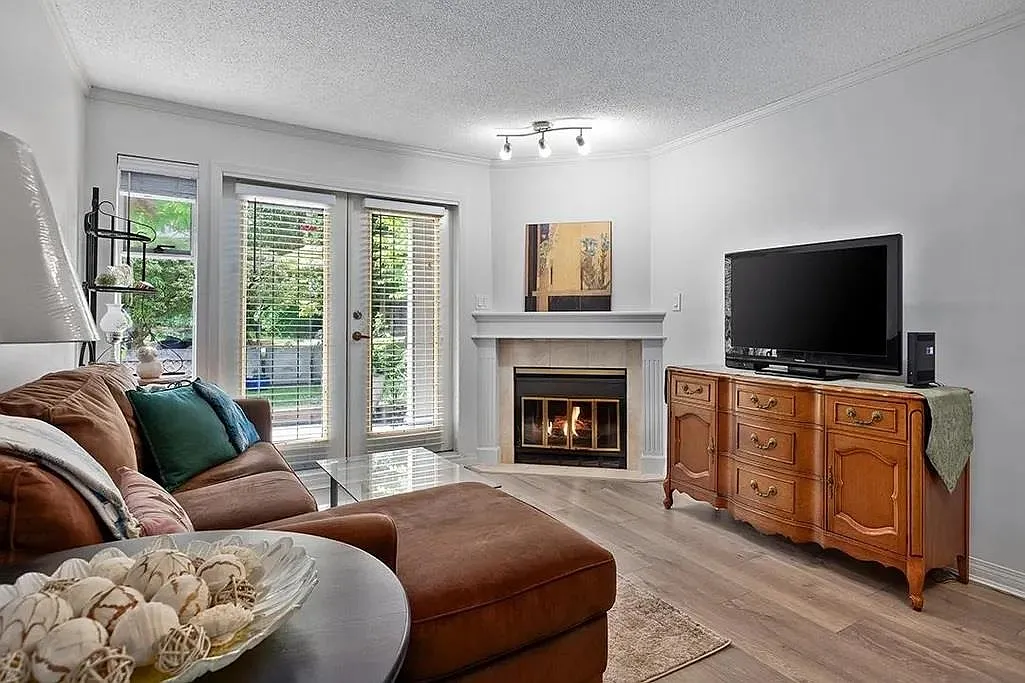 1 bed, 691 sqft, $1,800 — Photo 3