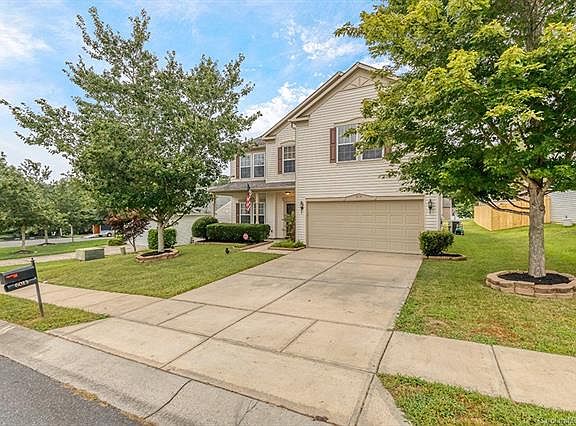 2nd image of 6013 Shamrock Green Dr
