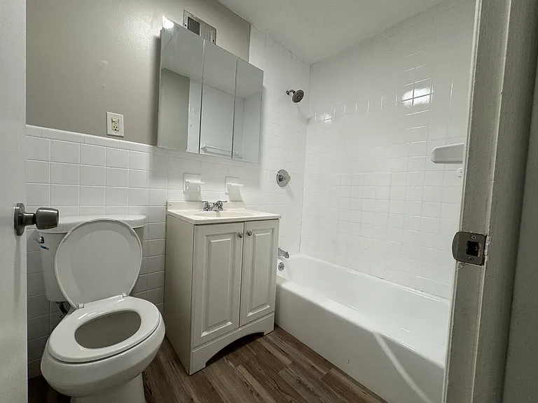 256-D3 S Marshall St #D3 — Photo 9