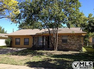 2214 Newcastle Dr, Garland, TX 75041