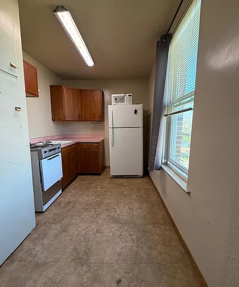 10 S Woodard Ave #K — Photo 2