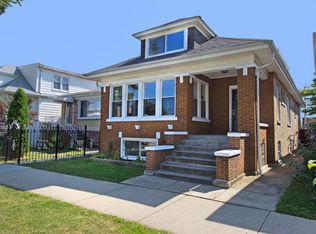 4837 W Melrose St, Chicago, IL 60641