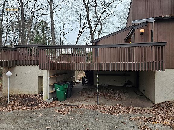 2nd image of 3300 Elstree Dr