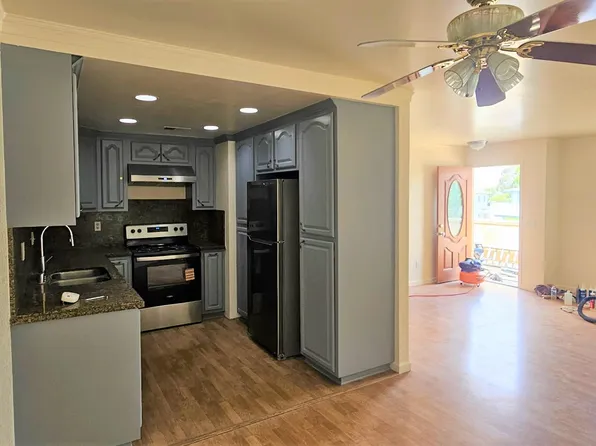 1829 Cherokee Dr Unit 4, Salinas, CA 93906