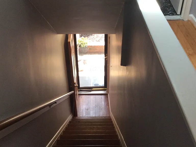 230 Varnum St NE #1B — Photo 14