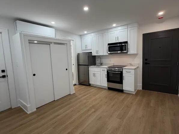 (undisclosed Address), Mount Kisco, NY 10549