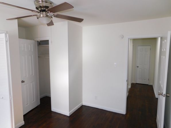 2224 Gilbert St APT 1