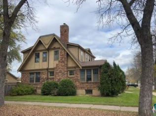 2229 2nd Ave W, Hibbing, MN 55746