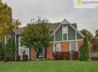 10504 W 129th Ter, Overland Park, KS 66213