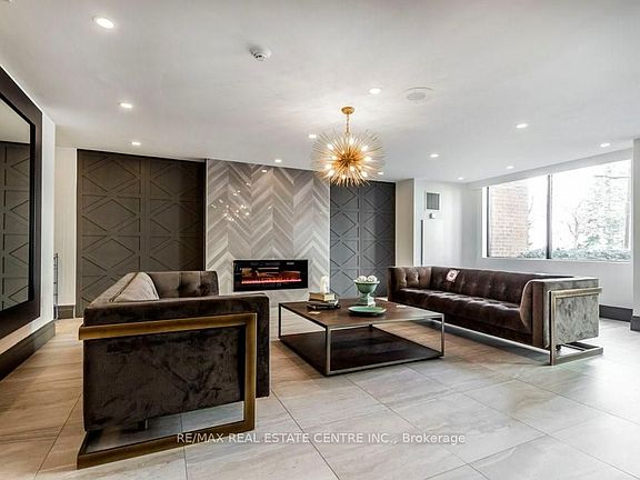 5th image of 1270 Maple Crossing Blvd #502