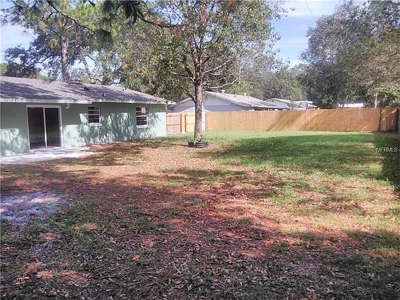 5th image of 623 Sidney Dr