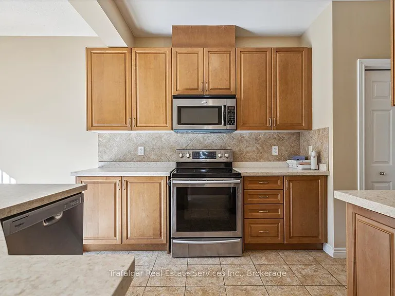 2089 Tovell Dr — Photo 14
