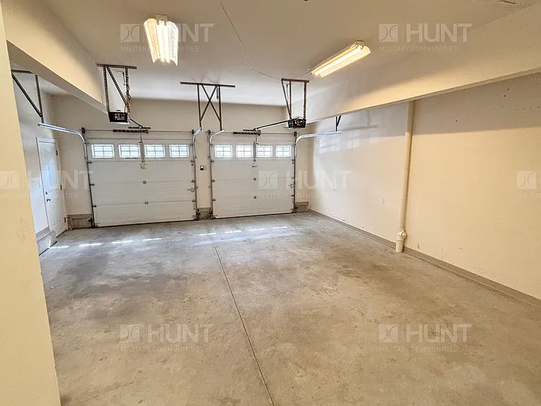 172 Scott Cir — Photo 23
