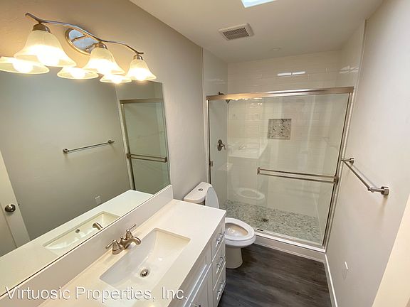 3rd image of 5062 55th St #5062