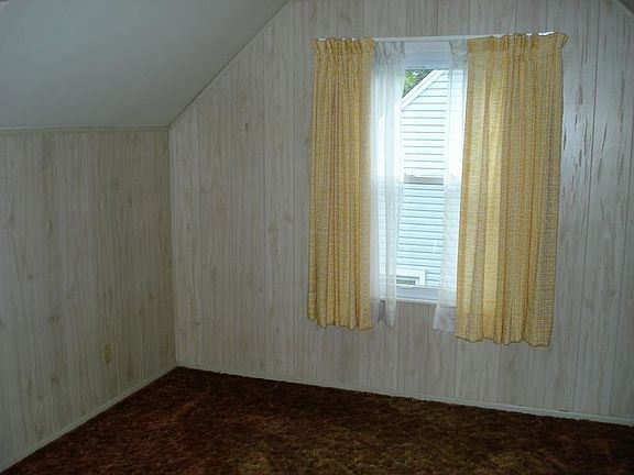 5th image of 1817 Rainbow Dr