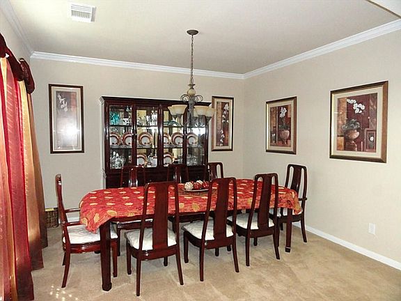 3rd image of 12343 Gershwin Oak St
