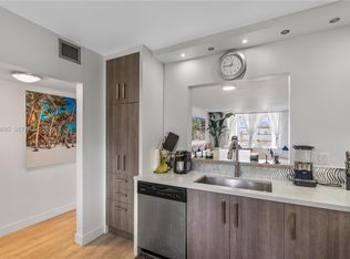 2850 Somerset Dr APT 410L, Lauderdale Lakes, FL 33311