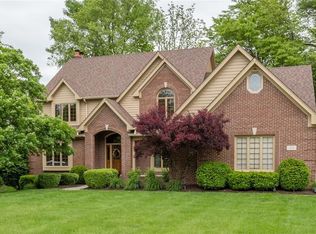 6436 Deerfield Dr, Greenwood, IN 46143
