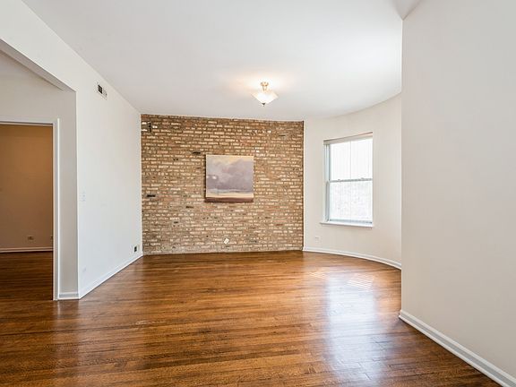 4th image of 4520 N Magnolia Ave APT 3N