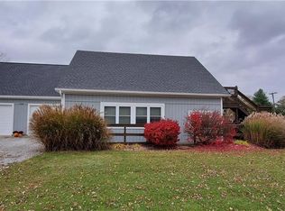 1024 W Us Highway 52, Fountaintown, IN 46130