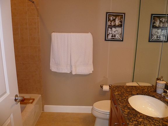 2nd Bathroom