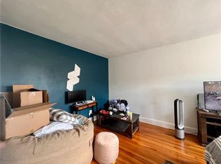 6 Agassiz St #30, Cambridge, MA 02140