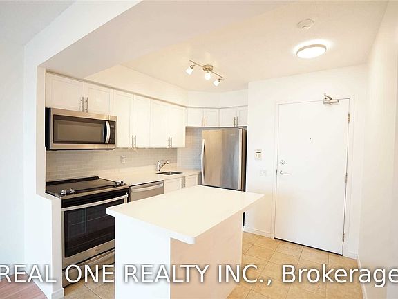 4th image of 30 Harrison Garden Blvd #2011