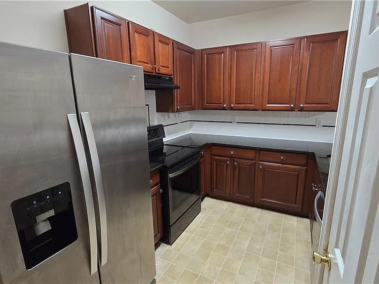 2109 Meadow Peak Rd — Photo 11