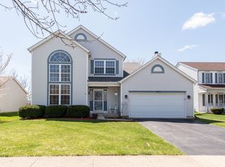 1843 Grassy Knoll Dr, Romeoville, IL 60446