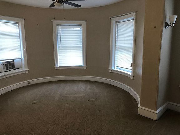 2nd image of 1117 N Franklin St APT 3
