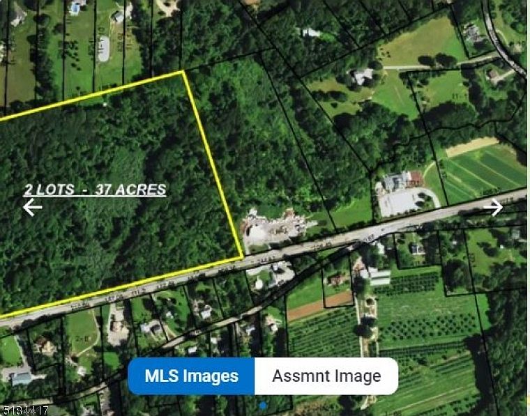 2nd image of 52 Route 46