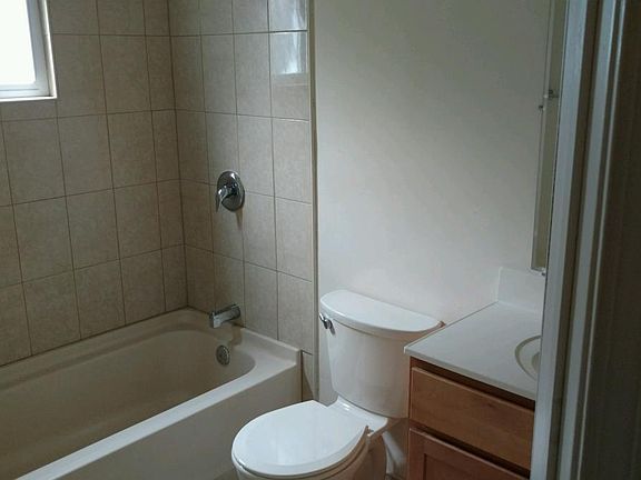 5th image of 150 N Midler Avenue # Fl 3rd