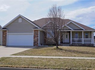 2090 SE Florence Dr, Waukee, IA 50263