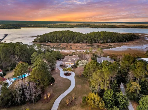 4051 Colonel Vanderhorst Cir, Mount Pleasant, SC 29466