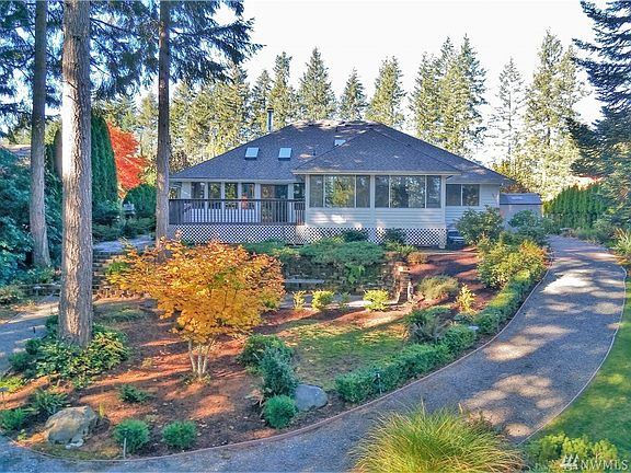 2nd image of 5503 Turnberry Pl SW